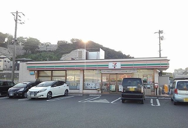 近くのセブンイレブンまで500m(徒歩7分)