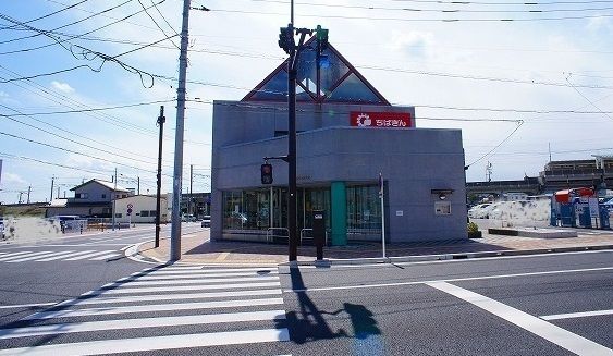 近くの千葉銀行まで1,000m（徒歩13分）