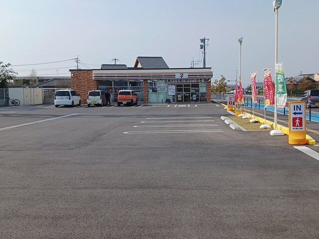 近くのセブンイレブン大村鬼橋町店まで1,213m(徒歩16分)