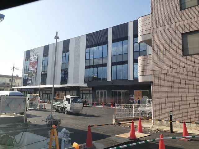 近くのスーパーまで550m（徒歩7分）