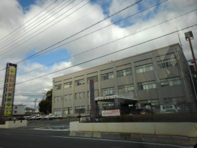 近くの警察署・交番まで450m（徒歩6分）