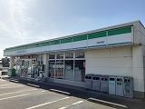 近くのコンビニまで1,050m（徒歩14分）