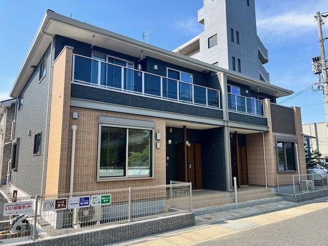 カーサ ヴィオラの外観画像