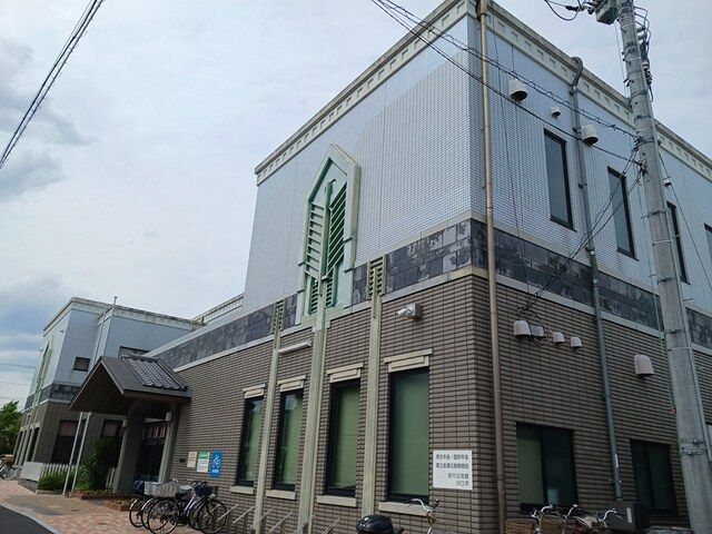 近くの施設まで360m（徒歩5分）