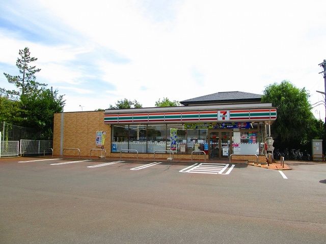 近くのセブンイレブンまで550m(徒歩7分)