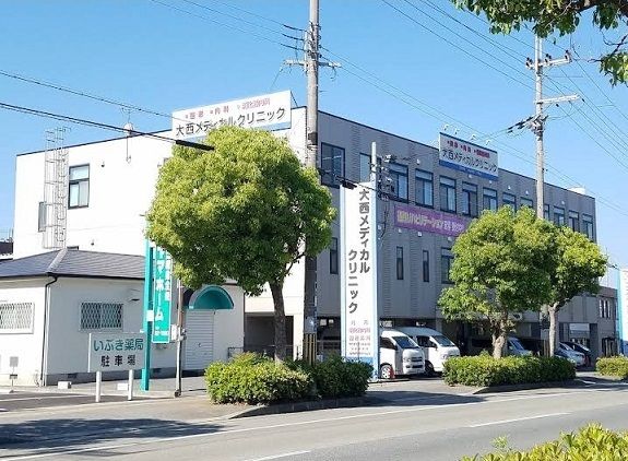 近くの大西メディカルクリニックまで1,200m(徒歩15分)