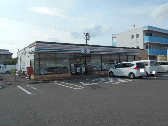近くのセブンイレブン宮崎冷田店まで270m(徒歩4分)