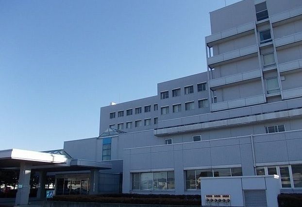 近くの病院まで1,000m（徒歩13分）