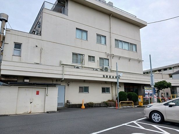 近くの牧野記念病院まで350m（徒歩5分）