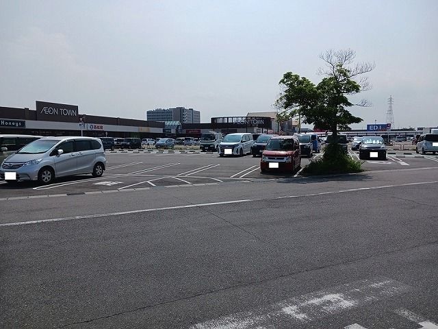 近くのイオンタウン弥富まで760m(徒歩10分)