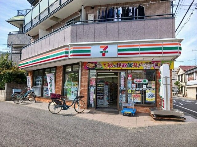 近くのセブンイレブン川崎渡田東店まで160m(徒歩2分)