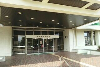 近くの松伏町役場まで1,100m（徒歩14分）