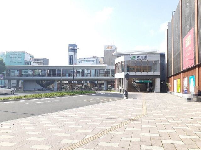 近くの駅まで1,289m（徒歩17分）