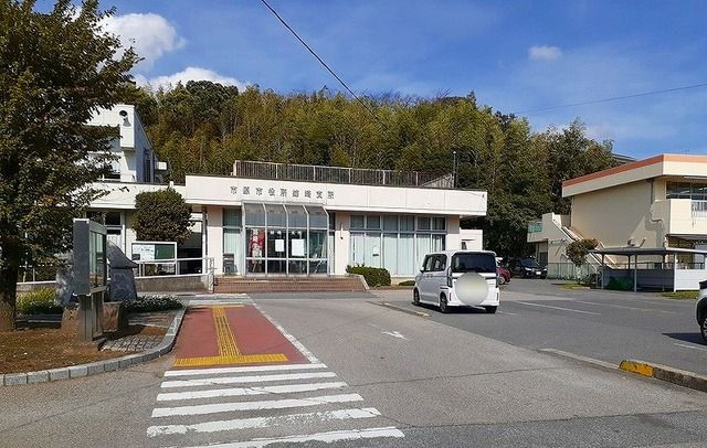 近くの市原市役所 姉崎支所まで1,300m(徒歩17分)