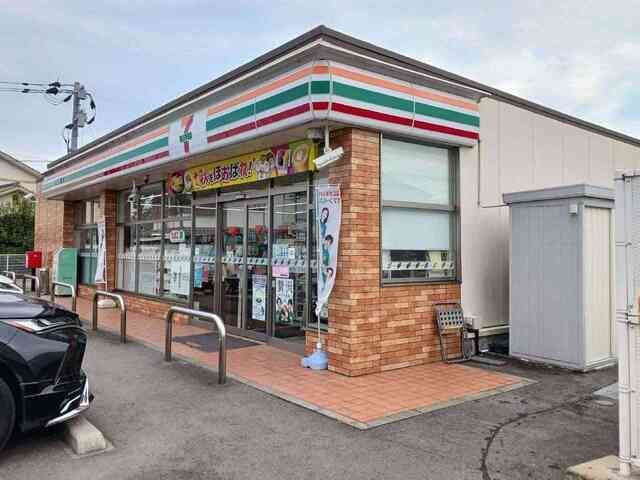 近くのセブンイレブン東与賀下古賀店まで250m(徒歩4分)