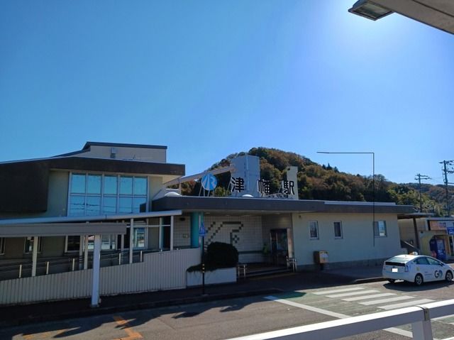 近くの津幡駅まで1,400m(徒歩18分)