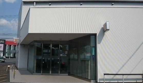 近くの山陰合同銀行津田支店まで1,400m（徒歩18分）