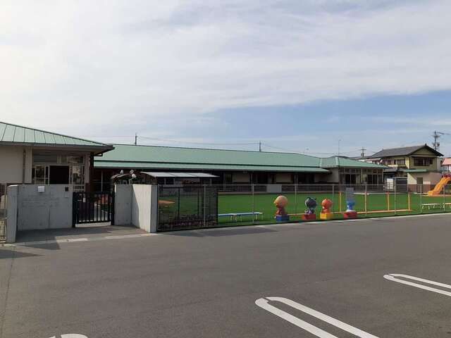 近くの天竜こども園まで900m（徒歩12分）
