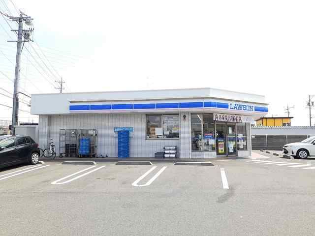 近くのローソン　二重堀店まで700m（徒歩9分）