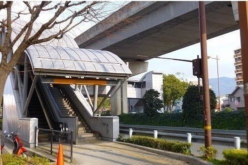 近くのアストラムライン中筋駅まで550m（徒歩7分）