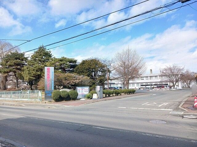 近くの盛岡医療センターまで1,200m(徒歩15分)
