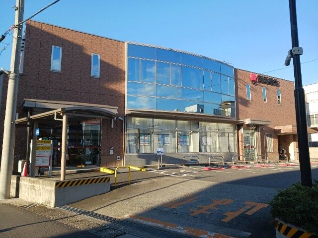 近くの百五銀行まで230m（徒歩3分）