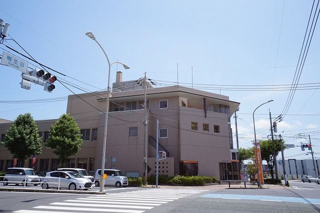 近くの二島郵便局まで1,200m（徒歩15分）