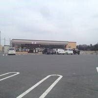 近くのコンビニまで500m（徒歩7分）