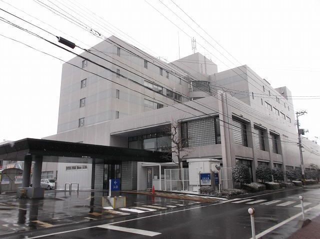 近くの亀田第一病院まで1,800m（徒歩23分）