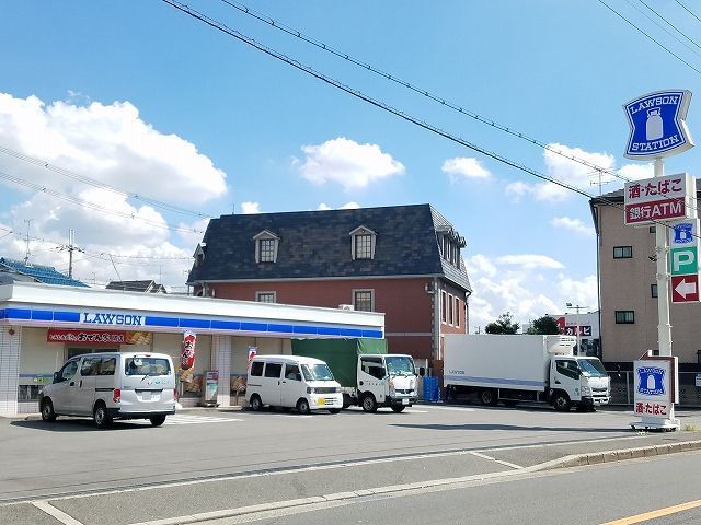 近くのローソン 八尾楠根町まで350m（徒歩5分）