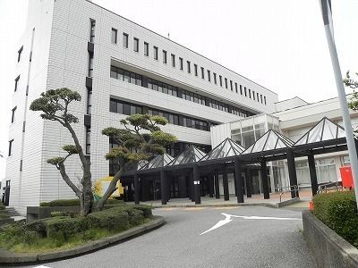 近くの役所まで850m（徒歩11分）