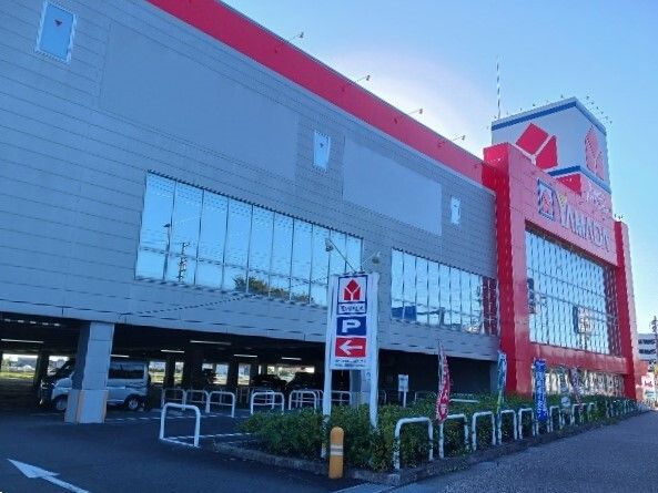 近くのヤマダデンキまで930m（徒歩12分）