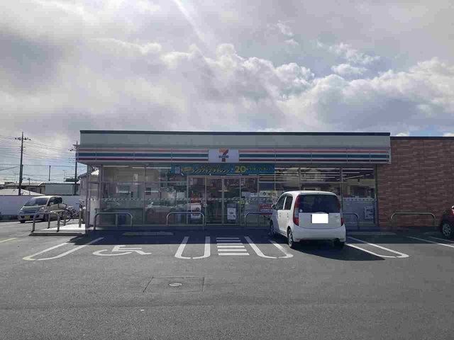 近くのセブンイレブン熊谷第2北大通店まで550m(徒歩7分)