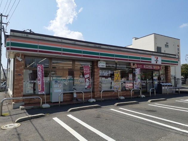 近くのセブンイレブン西大寺駅前店さんまで850m（徒歩11分）