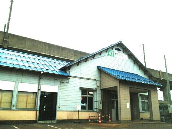 近くの北長岡駅まで720m(徒歩9分)