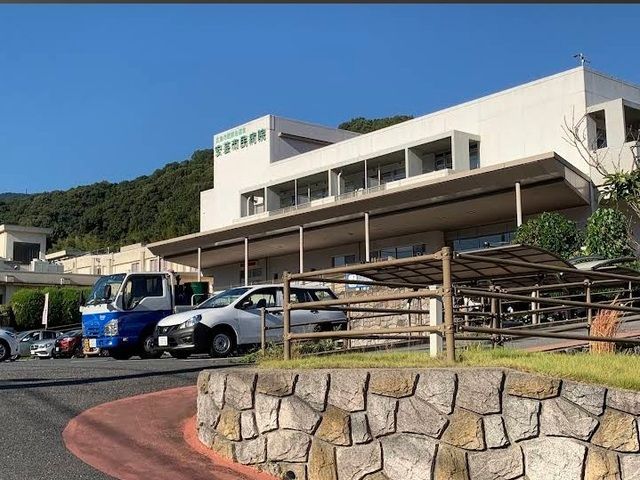 近くの安芸市民病院まで81m（徒歩2分）