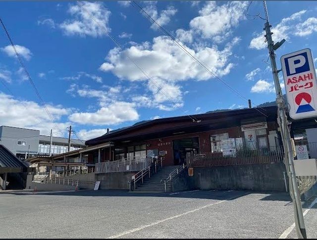 近くの安芸中野駅まで2,400m（徒歩30分）