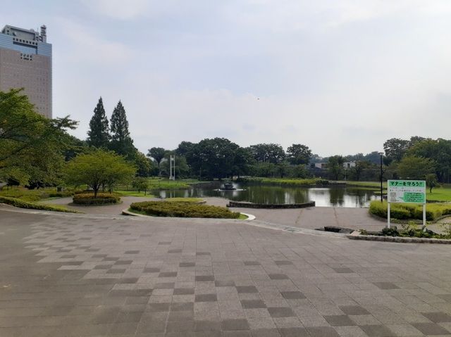 近くの前橋公園まで1,400m（徒歩18分）