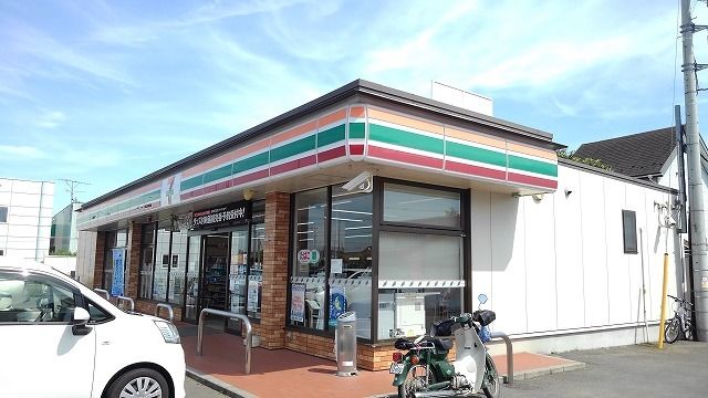 近くのセブンイレブン羽生北２丁目店まで450m（徒歩6分）