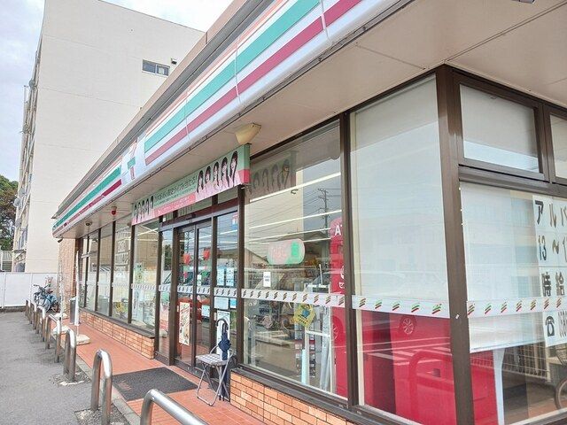 近くのセブンイレブン一宮大和町馬引店まで656m（徒歩9分）