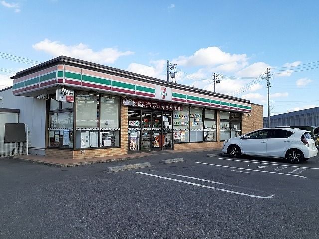 近くのセブンイレブン常滑多屋店まで370m(徒歩5分)