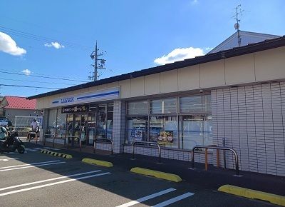 近くのローソン大宮西小野本町店まで100m（徒歩2分）