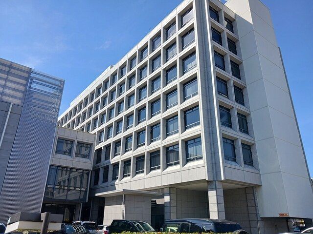 近くの池田市役所まで453m(徒歩6分)