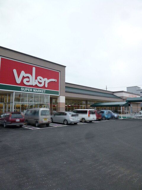 近くのバロー 安曇川店まで400m(徒歩5分)
