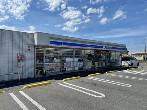 近くのローソン玉村角渕店まで550m(徒歩7分)