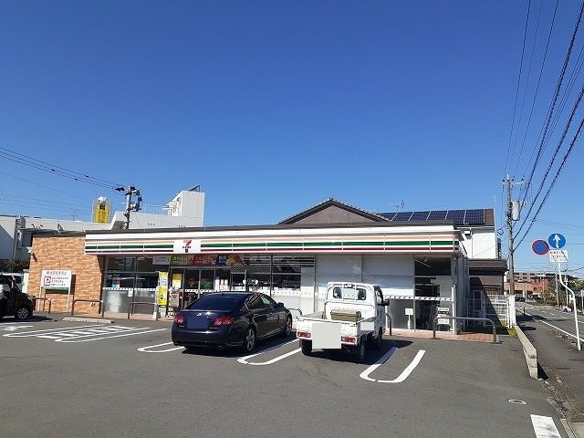 近くのセブンイレブン宮崎淀川３丁目店まで450m（徒歩6分）