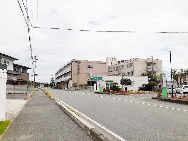 近くの御幸病院まで600m（徒歩8分）