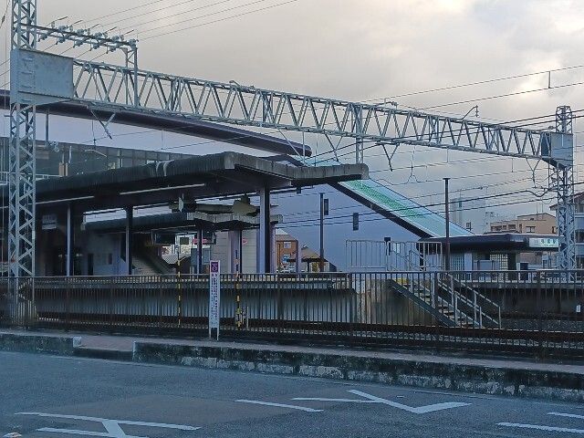 近くの近鉄弥富駅まで370m（徒歩5分）