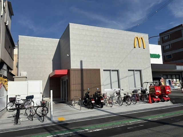 近くのマクドナルド四条畷駅前店様まで650m(徒歩9分)