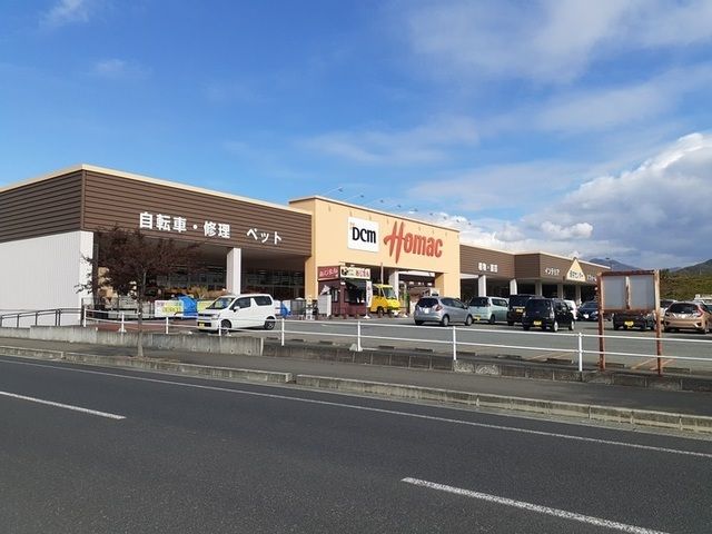 近くのＤＣＭまで2,300m（徒歩29分）